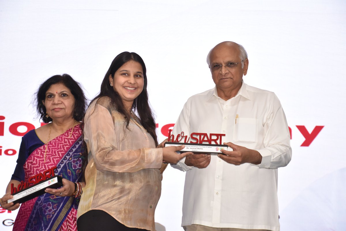 CMO Gujarat tweet media