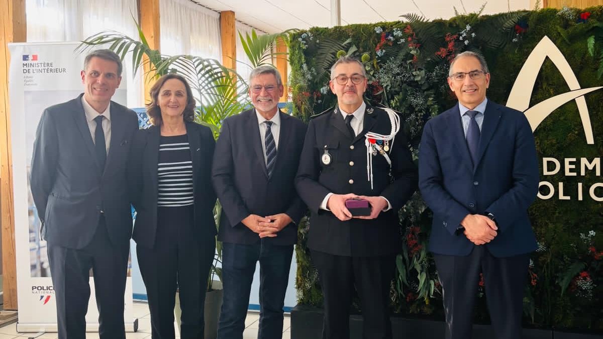 Continuum_Lab tweet media