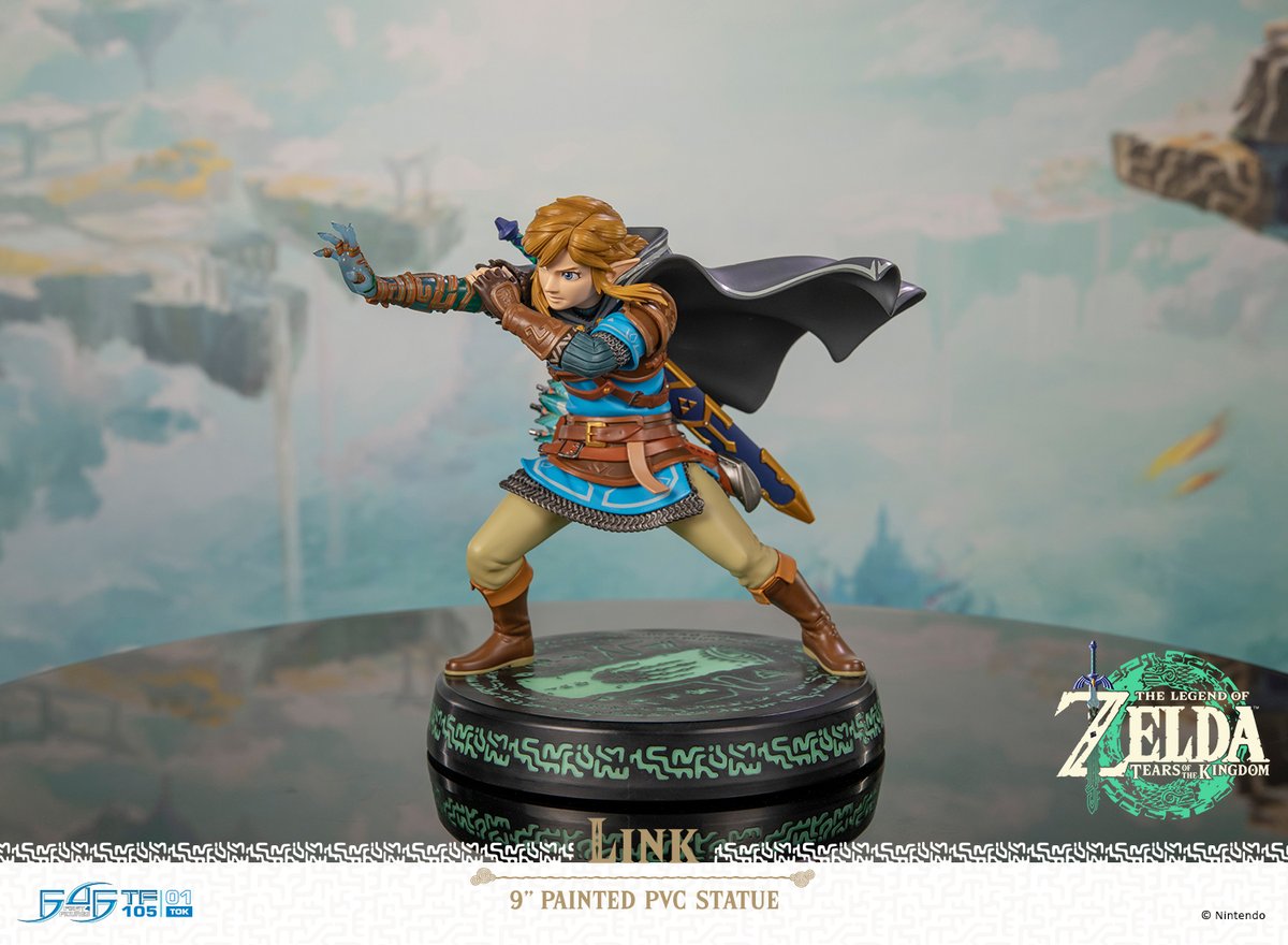The Legend of Zelda: Tears of the Kingdom Link PVC (Exclusive