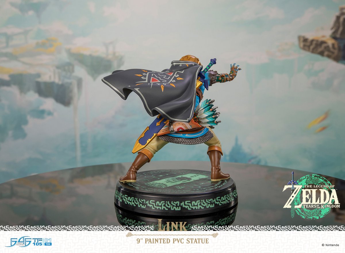The Legend of Zelda: Tears of the Kingdom Link PVC (Exclusive