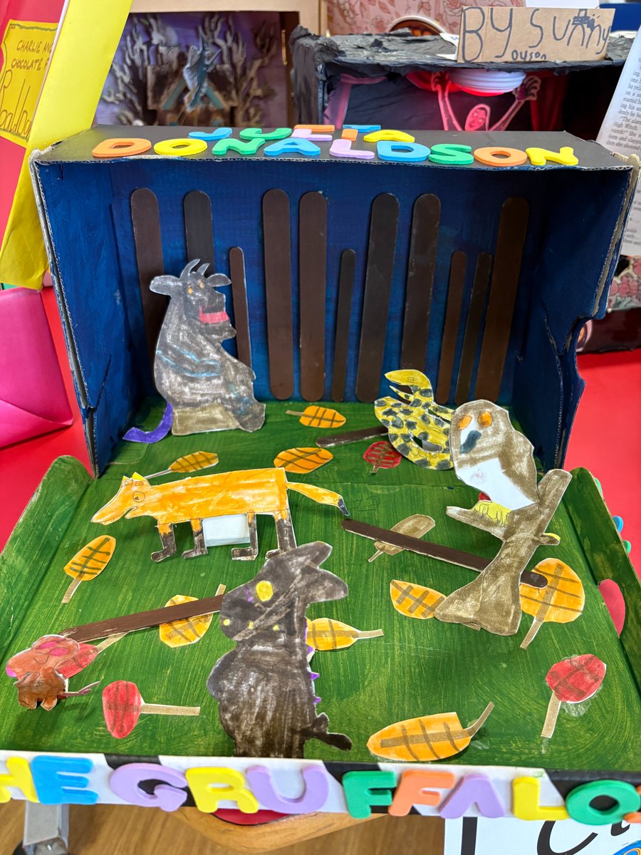 Rowena Academy tweet media