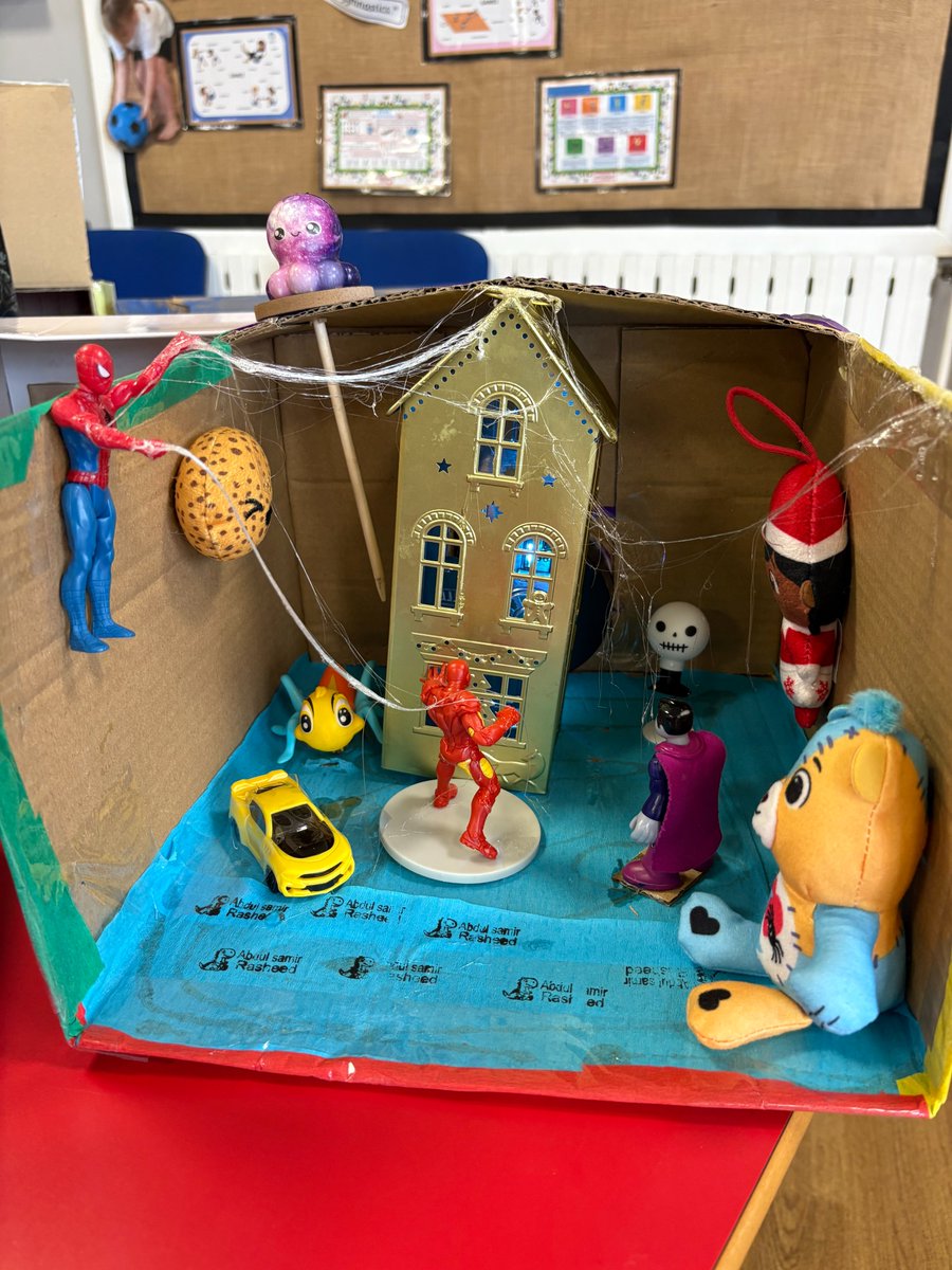 Rowena Academy tweet media