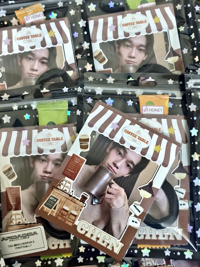🩷 Freebies #ARCADIAinKL 💛

🗓️ 29 March 2026 (Sunday)
📍Zepp KL 
⏰ TBA 

🦖 for EXO-L 🤍 &amp; Soondingie 🩷
🦖 FCFS (1 per person only☝🏻)
🦖 Please do not throw away 🥺
🦖 like, retweet &amp; show this post 😆

See you there! 💛🩷

#RiangRiaJD #ArcadiaInMY  #ChenInMY