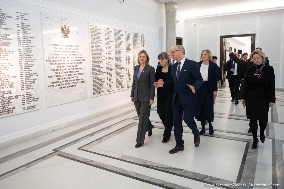 PLParliament tweet media