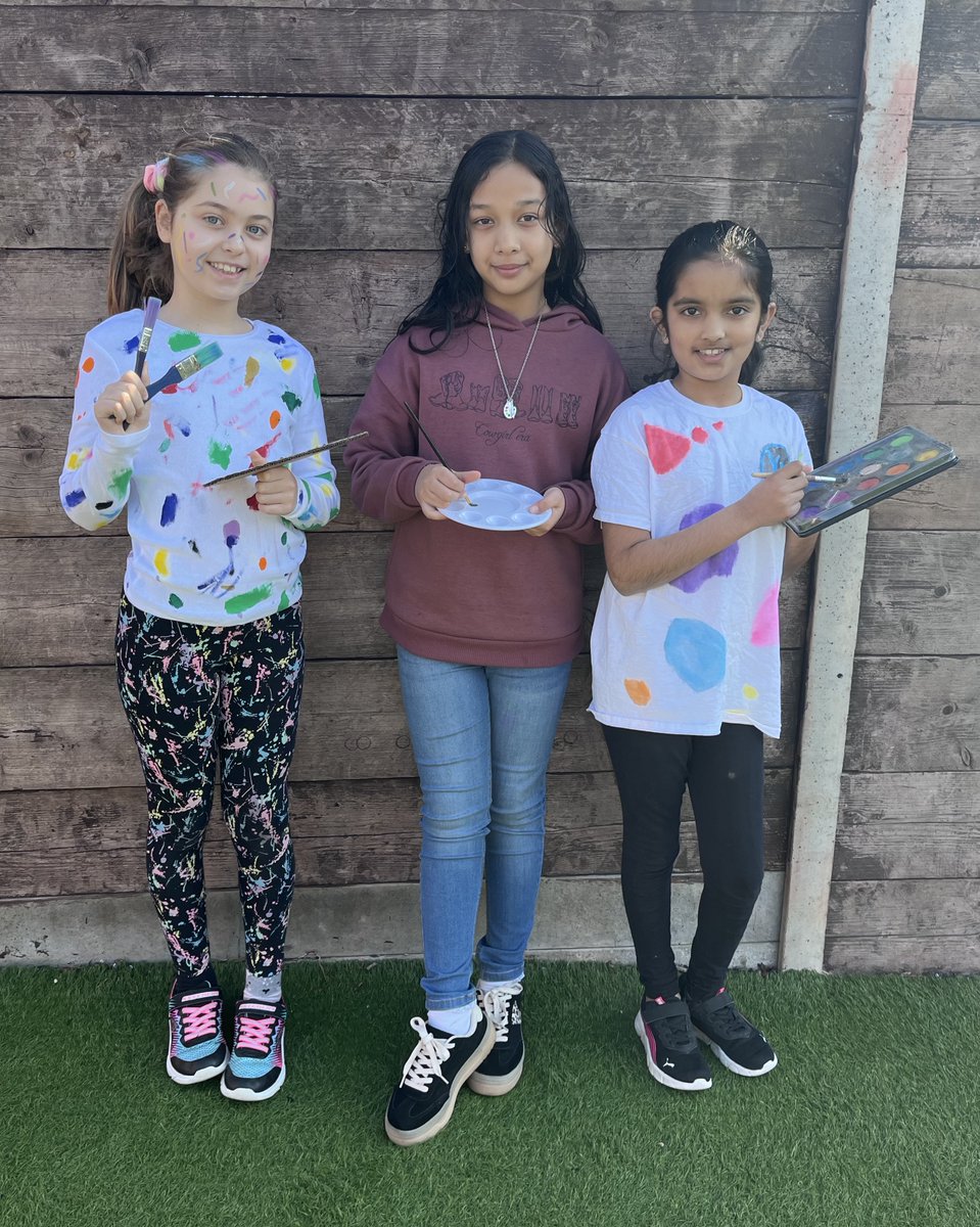 Mr Summers tweet media