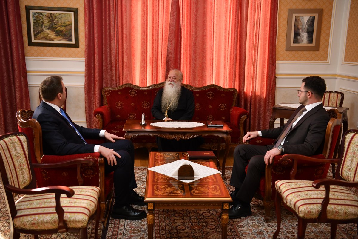 Selak Goran tweet media