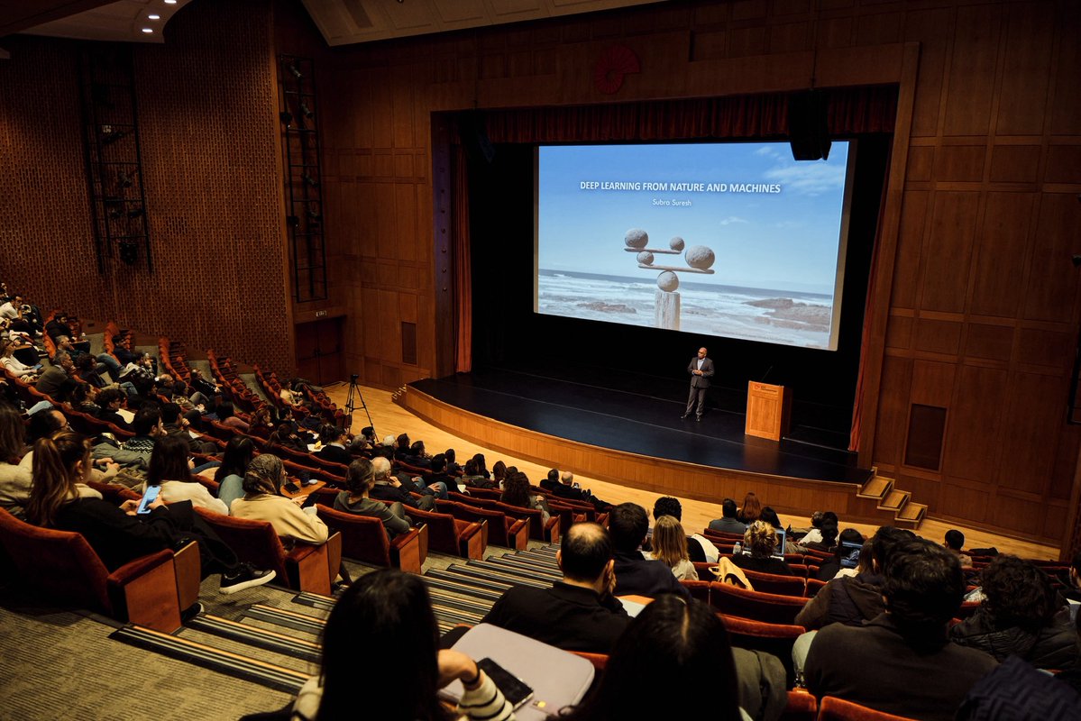 Koç Üniversitesi tweet media