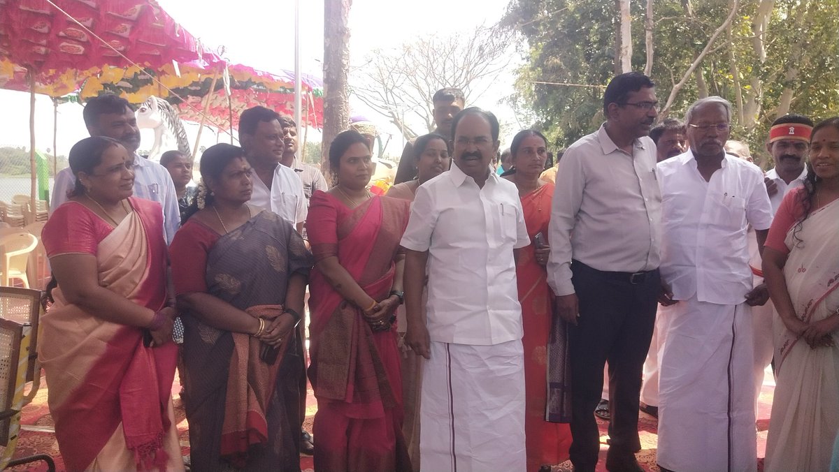 needivarman's tweet photo. மாண்புமிகு சுற்றுலாத் துறை அமைச்சர் அண்ணார் அவர்கள் தலைவர் அவர்களின் காணொளி நிகழ்ச்சியில் திறப்பு விழா கன்னங்குறிச்சி மூக்க னேரி நிகழ்வில் கலந்து கொண்டேன் https://t.co/8MiI0eVlLM