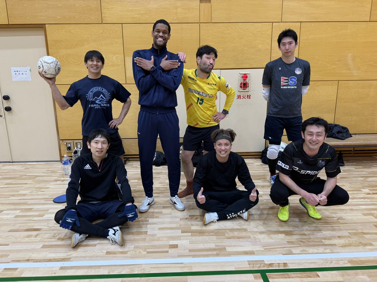 AOKING 〜青山公園の王様〜 tweet media