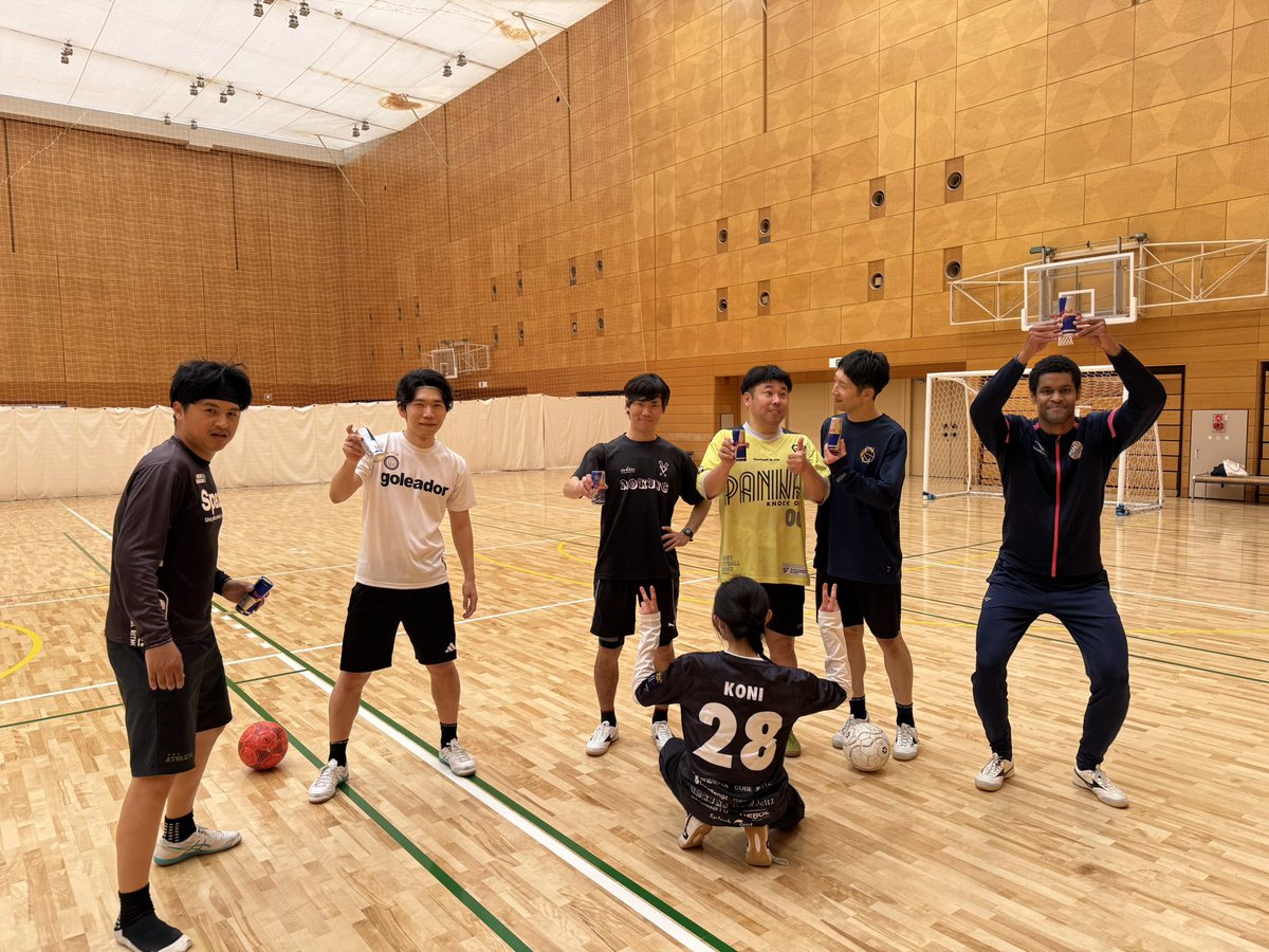 AOKING 〜青山公園の王様〜 tweet media