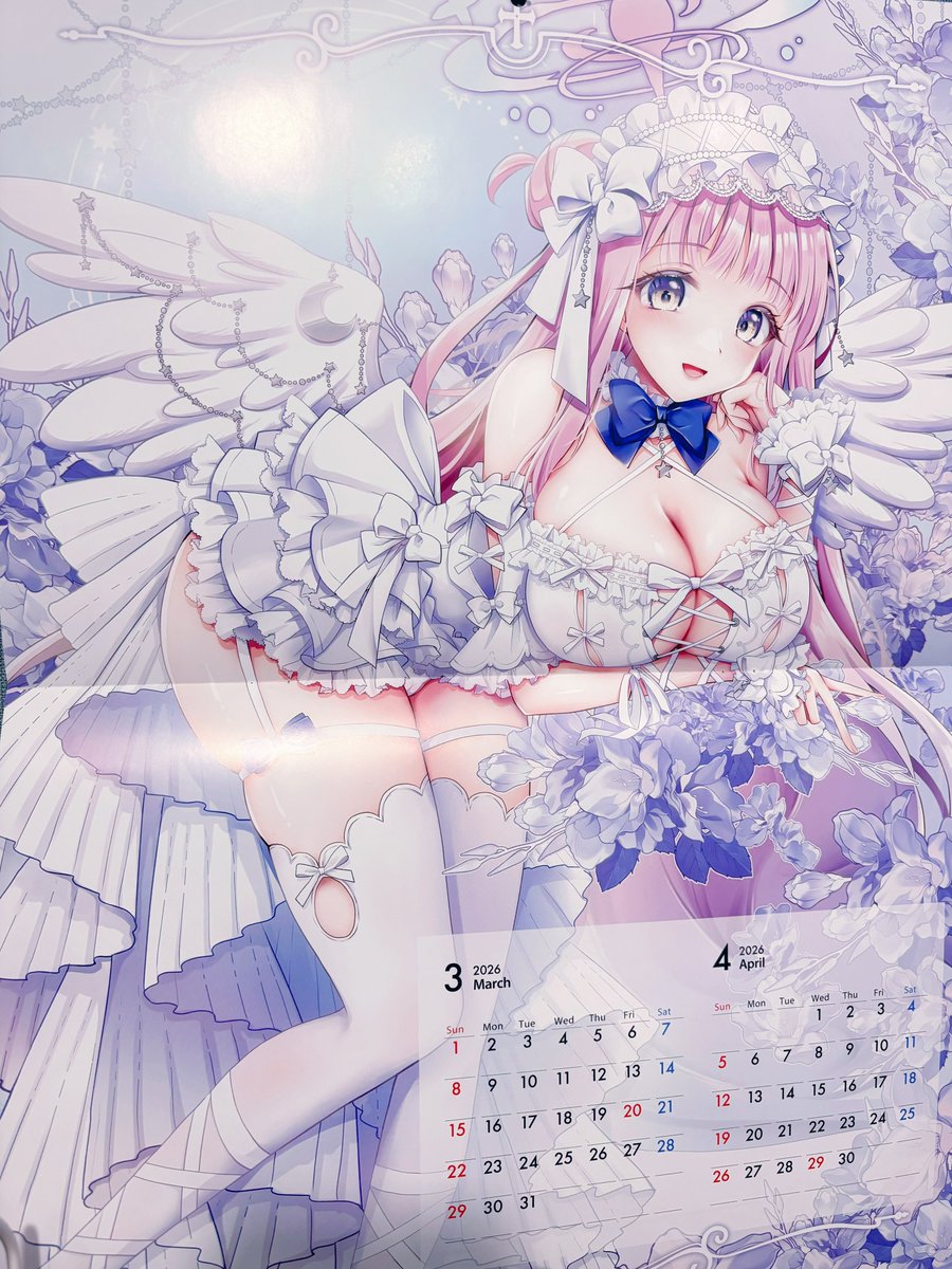 3月になりましたね🌸(出遅れ)
3月4月のカレンダーは白ランジェリー姿のミカです♡むちむち♡ 