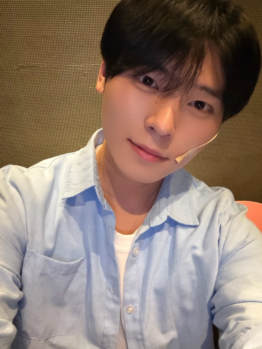 Swanta_TV's tweet photo. 드디어 내일 수환준호의 첫공 시작!
새로운 도전을 시작하는 수환이를 응원해주세요 🫶

내일은 수환이와 함께
☀️🔟☀️🔟GO!!

#최수환 #Choisuhwan #チェスファン #뮤지컬써니텐 https://t.co/WymfZRfLNy