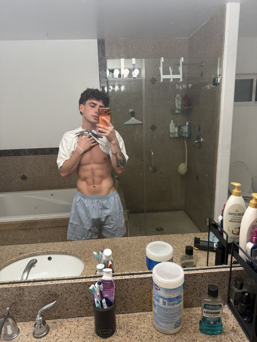 Zach tweet media