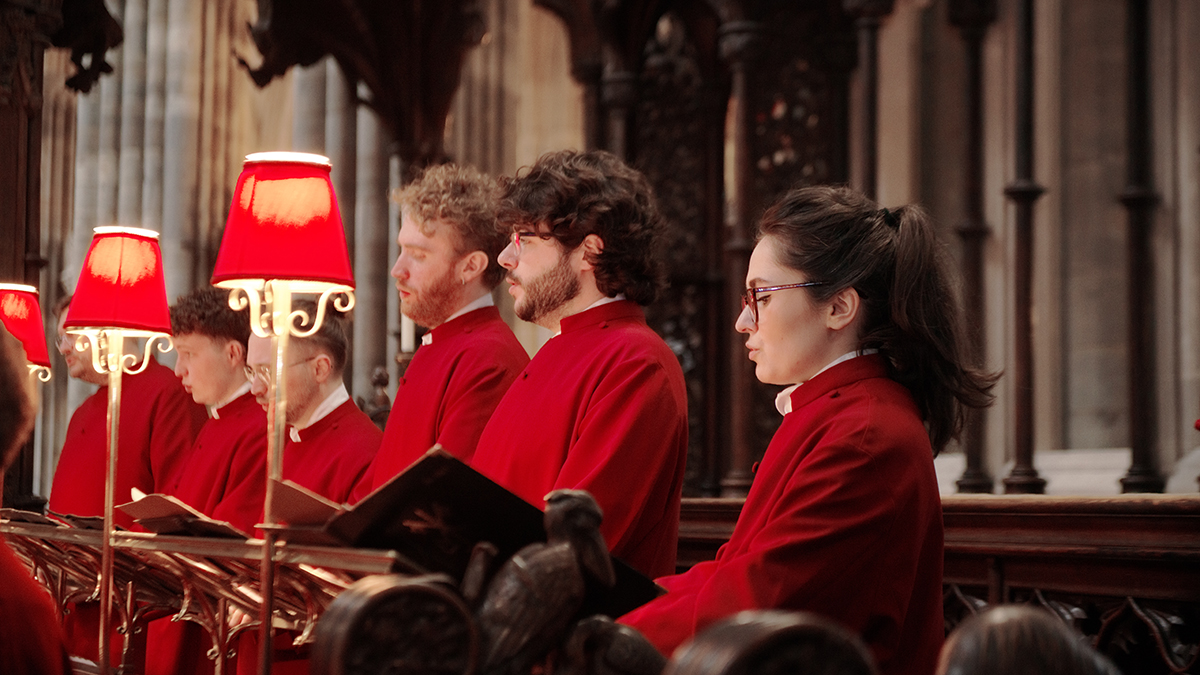 Exeter Cathedral tweet media