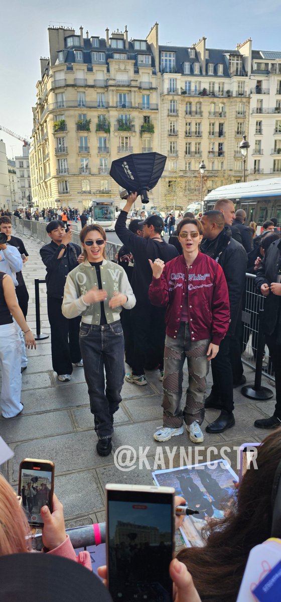 Kaynecstr's tweet photo. THEY ARE HERE HELP

#OffWhitexZeeNunew
#OffWhite
#OffWhiteFW26

#ZeePruk  #NuNew
@zee_pruk @CwrNew https://t.co/JXAMUjvFRY
