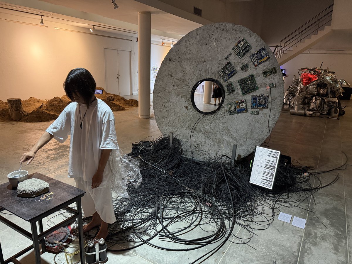 Jimmy Kostro ⚡️ tweet media