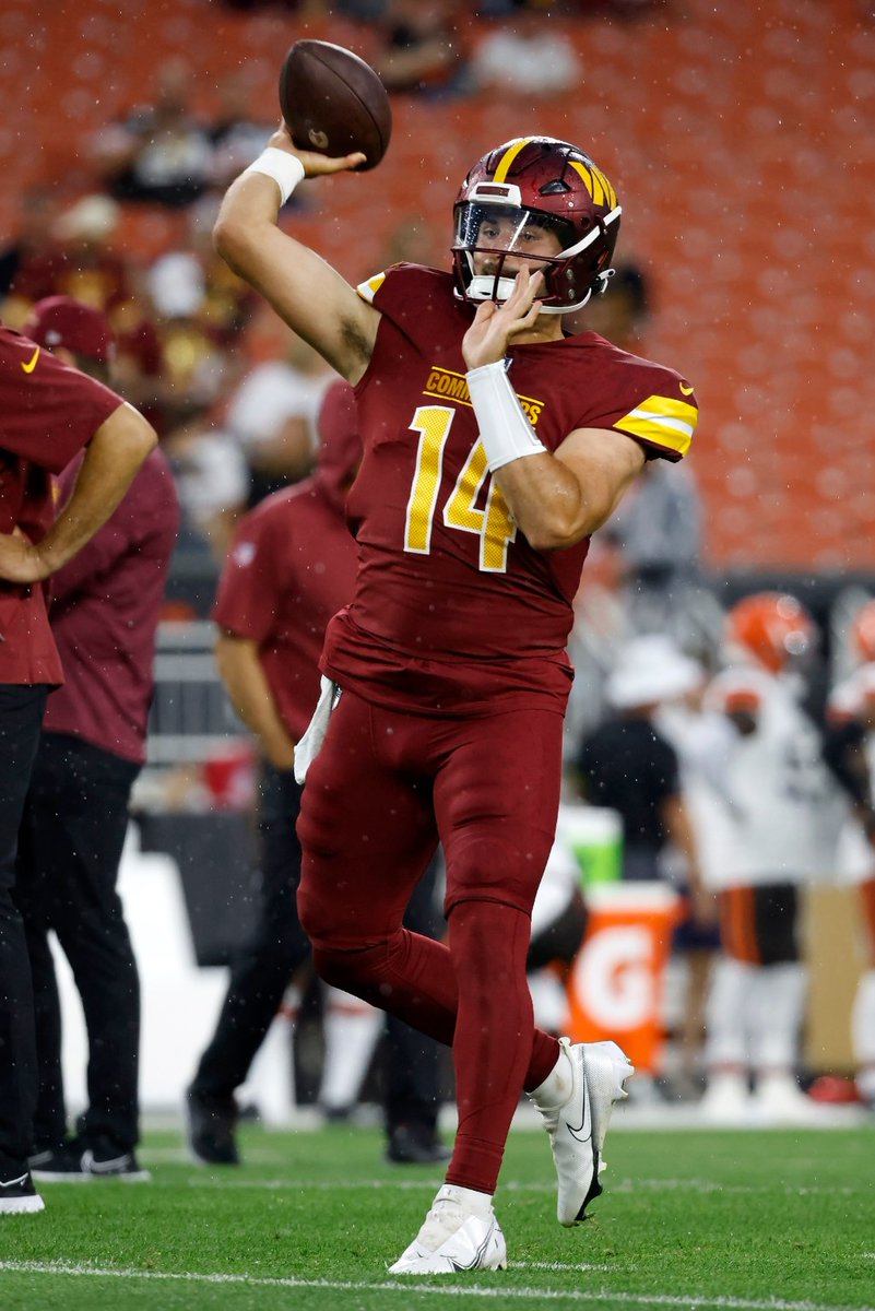 KingJahns's tweet image. @Commanders #SamHowell