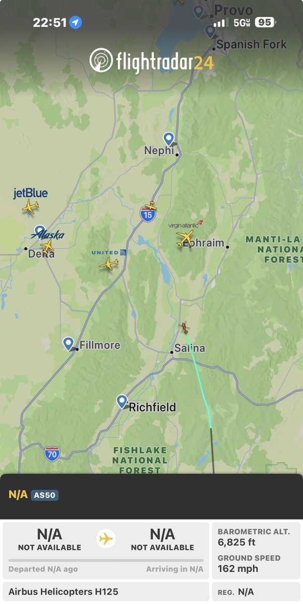 SLCScanner's tweet image. 🚨 Wayne County, UT Sheriff’s Office alert (posted ~2h ago): Due to recent incidents today, residents asked to take extra precautions—keep lights on, doors locked, stay home/with others if possible tonight. Multiple agencies active in area.

Report concerns only to dispatch: