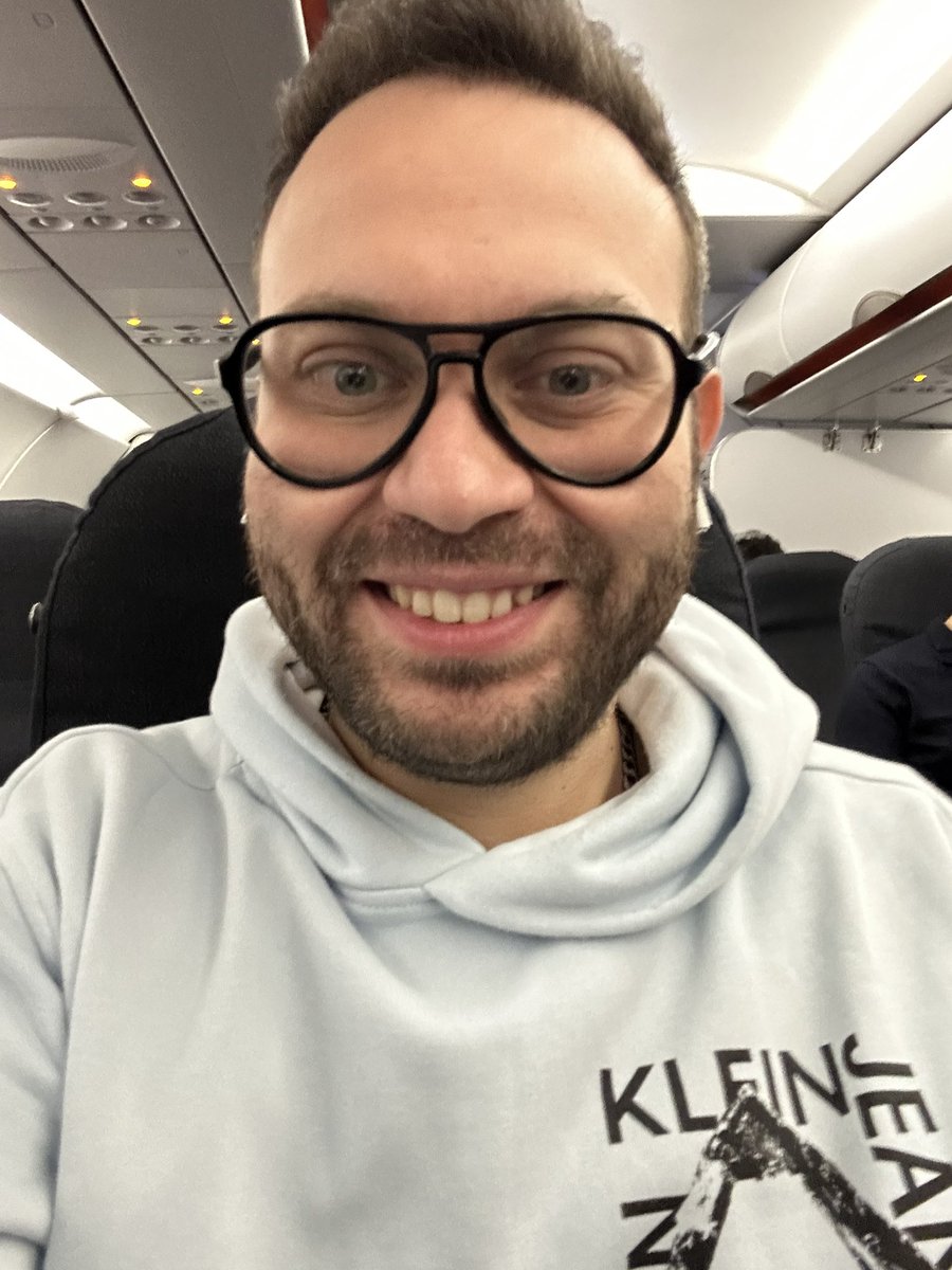 PivoUlivo tweet media