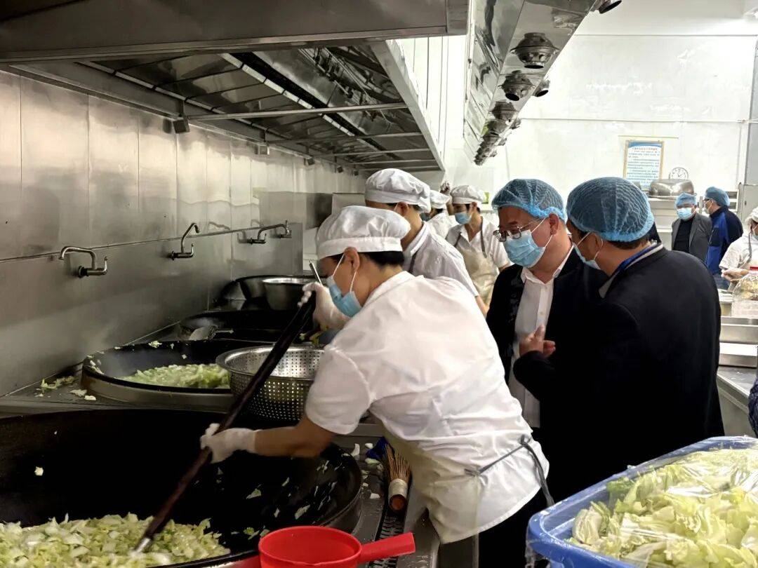 Ylanmis Zournrpencs tweet media