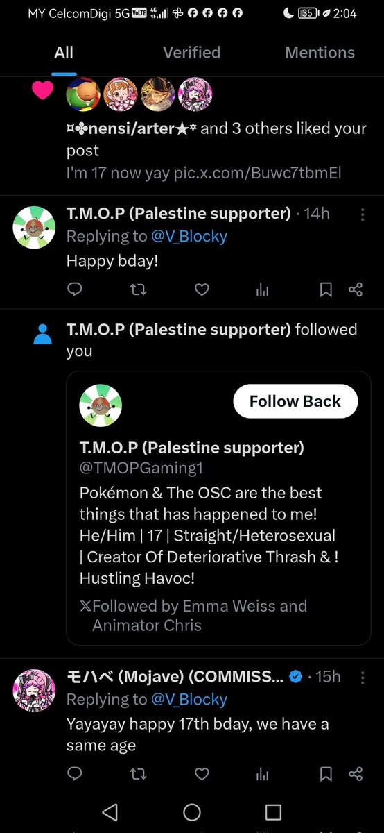 V Blocky tweet media