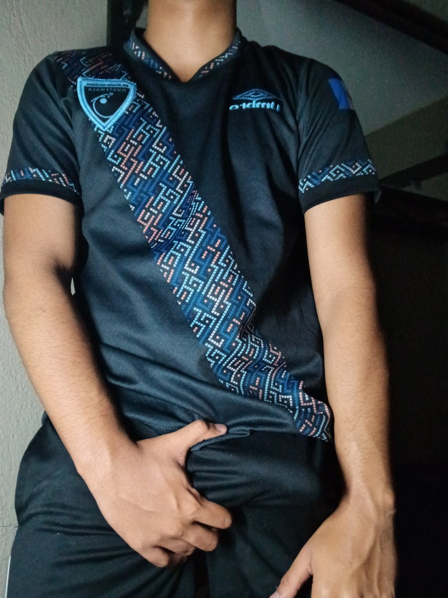 cristopher tweet media