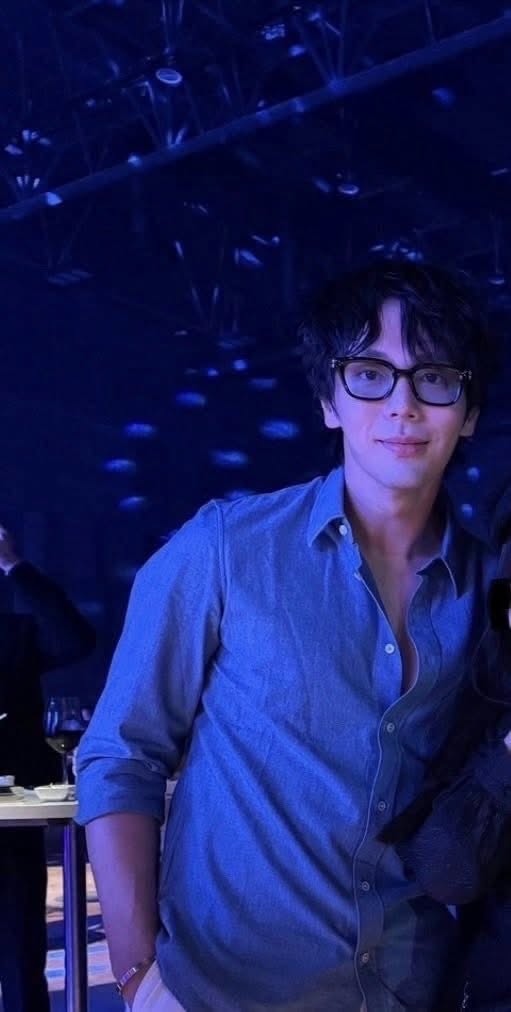 Violet Rain tweet media