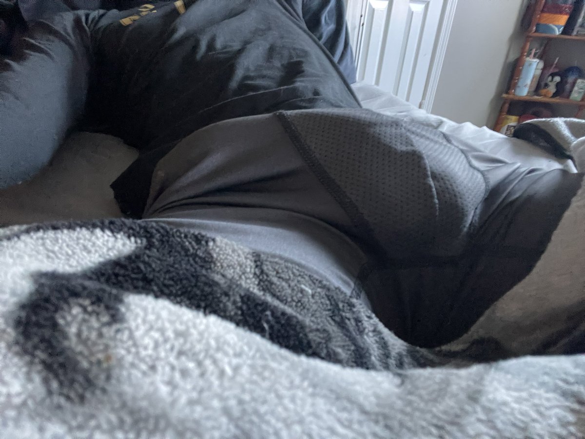 macho +18 tweet media