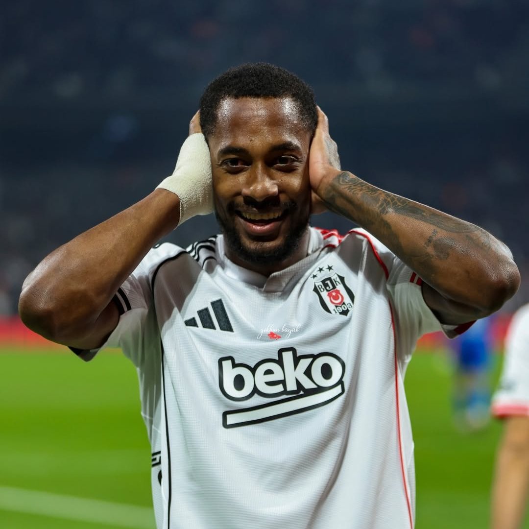 DeportesReports's tweet image. Amir Murillo'nun gol sevinci.

"Görmedim, duymadım, bilmiyorum..."