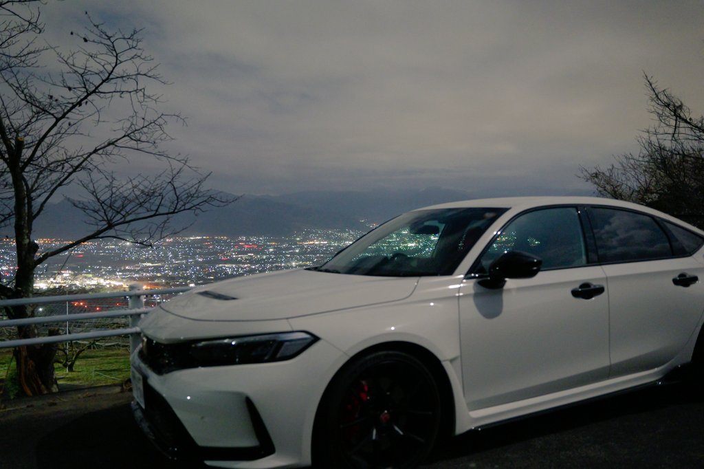 FL50902's tweet photo. TypeRで山梨へ夜景を見てからいちご狩りへ🚗🍓
#TypeR　#CIVIC　#HONDA https://t.co/V3P6ZPF6PJ