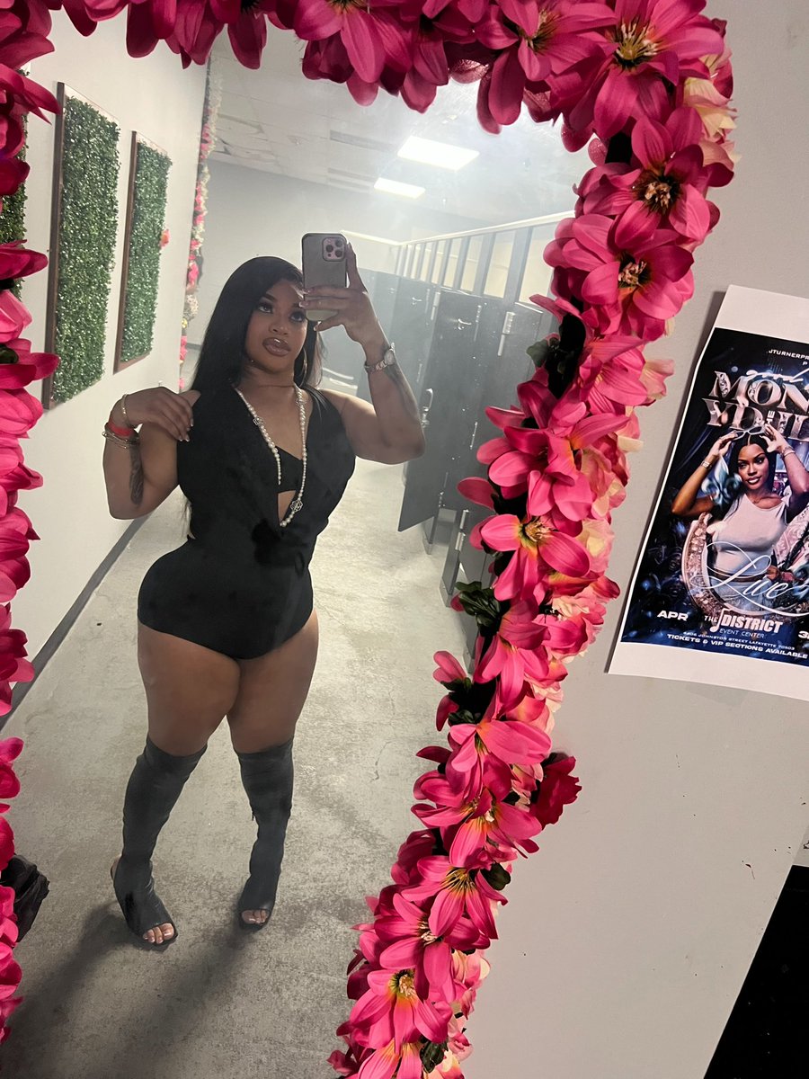 MIAMÌ🥵 tweet media