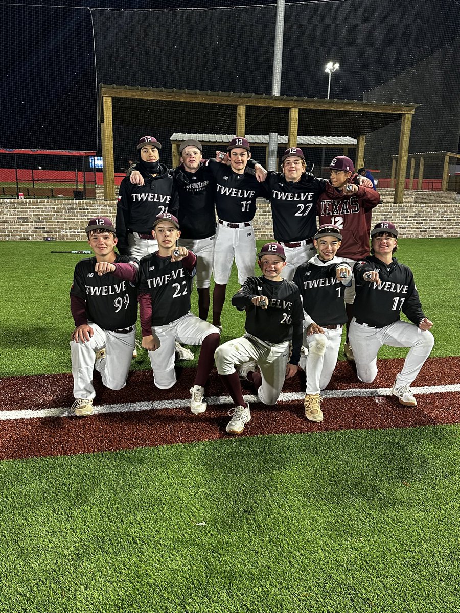 Texas Twelve tweet media