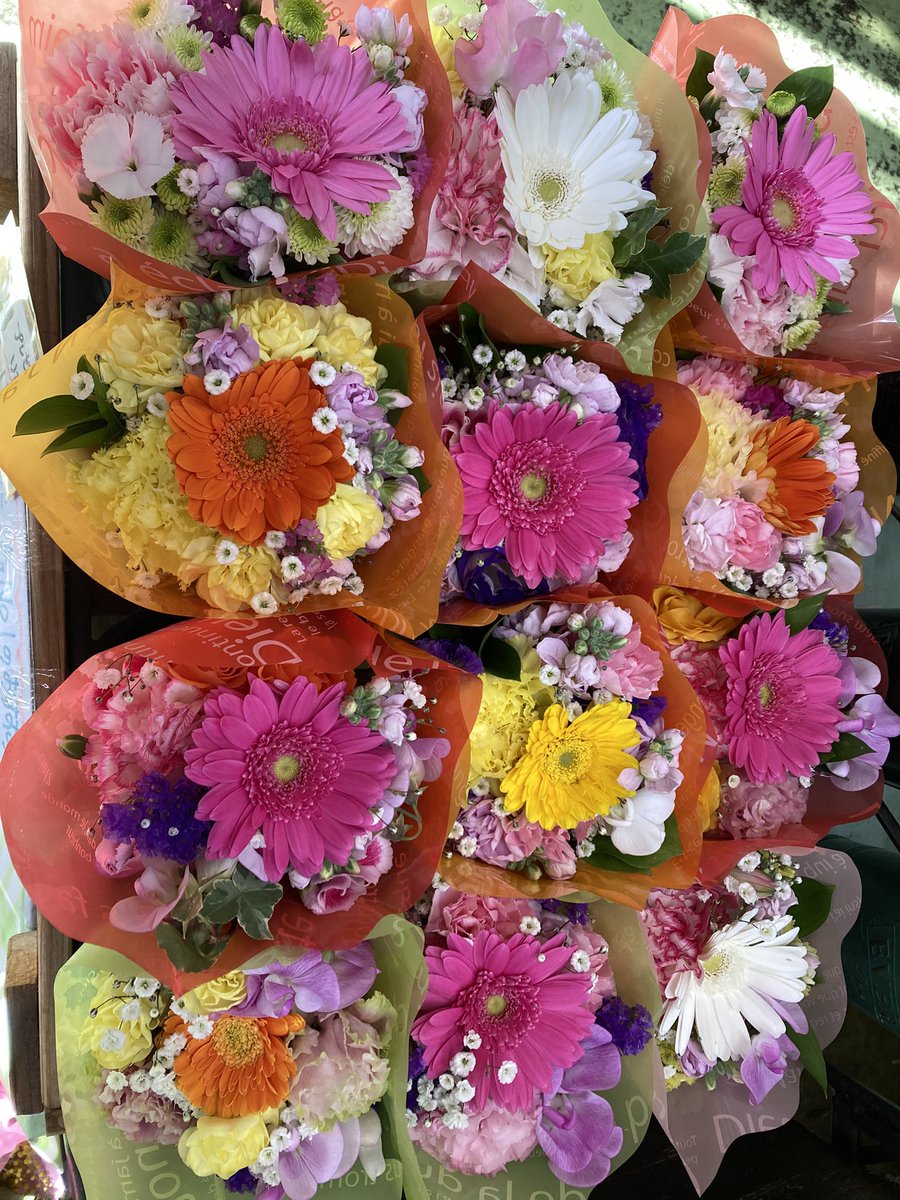 FS.リリラース tweet media