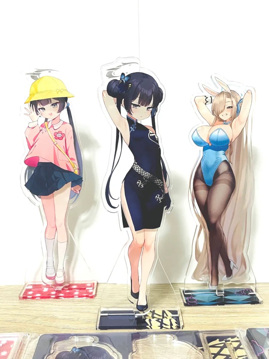 キキの脱がせるアクスタの在庫が残り1個です!よければ〜!
https://t.co/0fGvO7ec4Y 