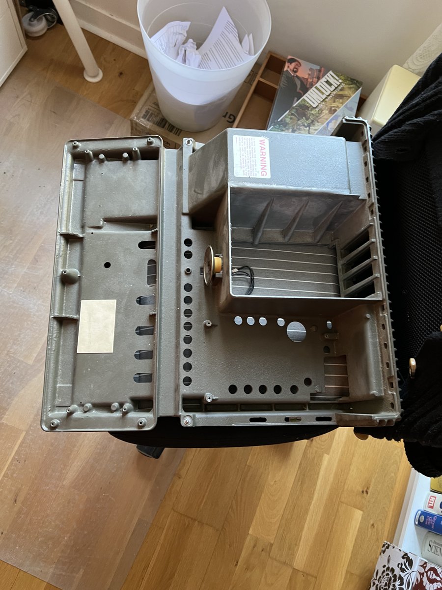 Technosaures tweet media