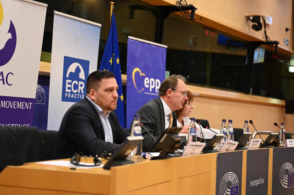 Tomáš Zdechovský tweet media