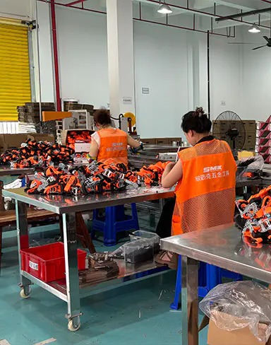 smk_co's tweet image. 🔧 XSTRAP straps &amp;amp; ratchets: tested tensile strength, abrasion &amp;amp; UV-resistant polyester, rust-proof hardware, custom lengths/colors. Reliable cargo control worldwide 
🌍 xstrap.com📧 ceciliawu@prowintool.com
#xstrap #cargocontrol #ratchetstraps #heavyduty #tiedown