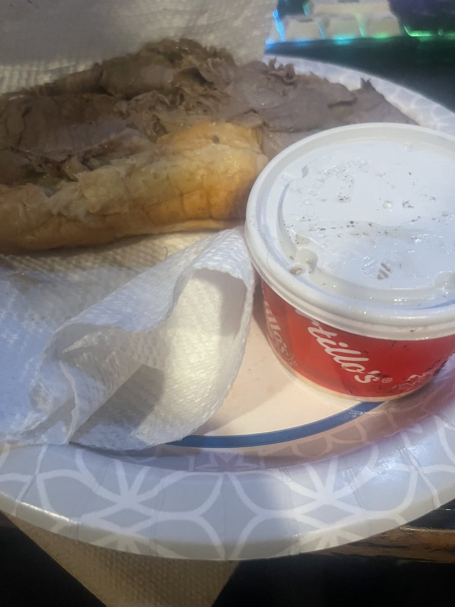 friesframe❄🖼❗ tweet media