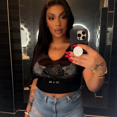 TheDoll754's tweet photo. #NewProfilePic https://t.co/t8tAA0kqkY