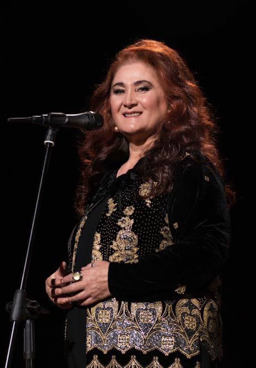 Sabahat Akkiraz:

“TBMM Milletvekili Hizmetleri Başkanlığından aradılar; dilekçeyle başvurursam 1 aracım trafik cezalarından muaf olacakmış!

Neden?

Kurallara uymama hakkım mı var?

Kurallar herkes içindir.

Geçiş üstünlüğü olan araçlar kanunla belirlenmiştir.

Bırakın kendinize