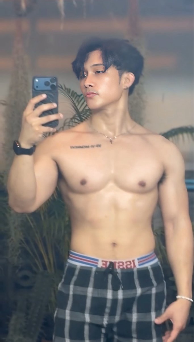 Touch (190k) tweet media