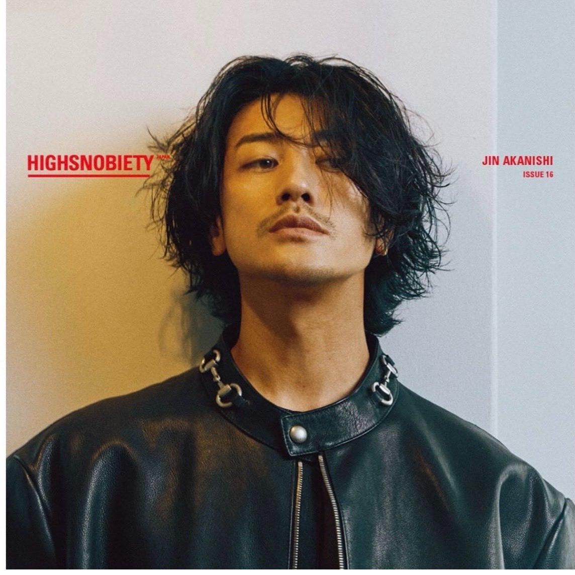赤西仁がHIGHSNOBIETY JAPAN最新号の表紙にGUCCIスタイルで登場