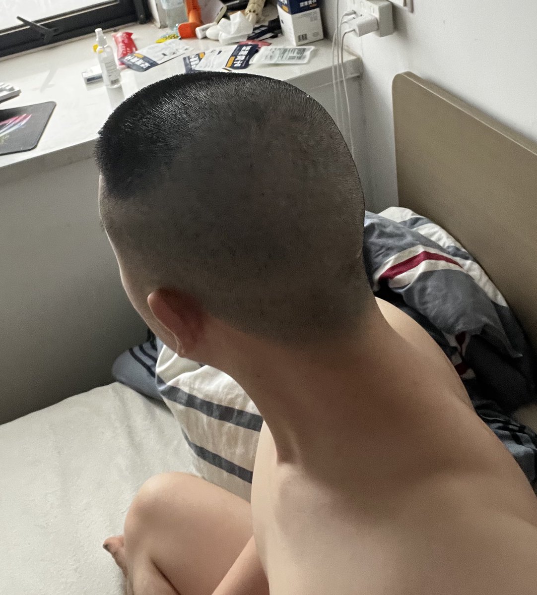 不是男高 tweet media