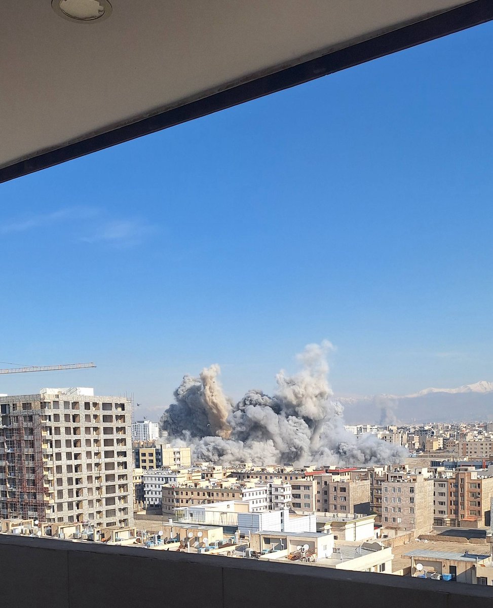 Vahid Online tweet media