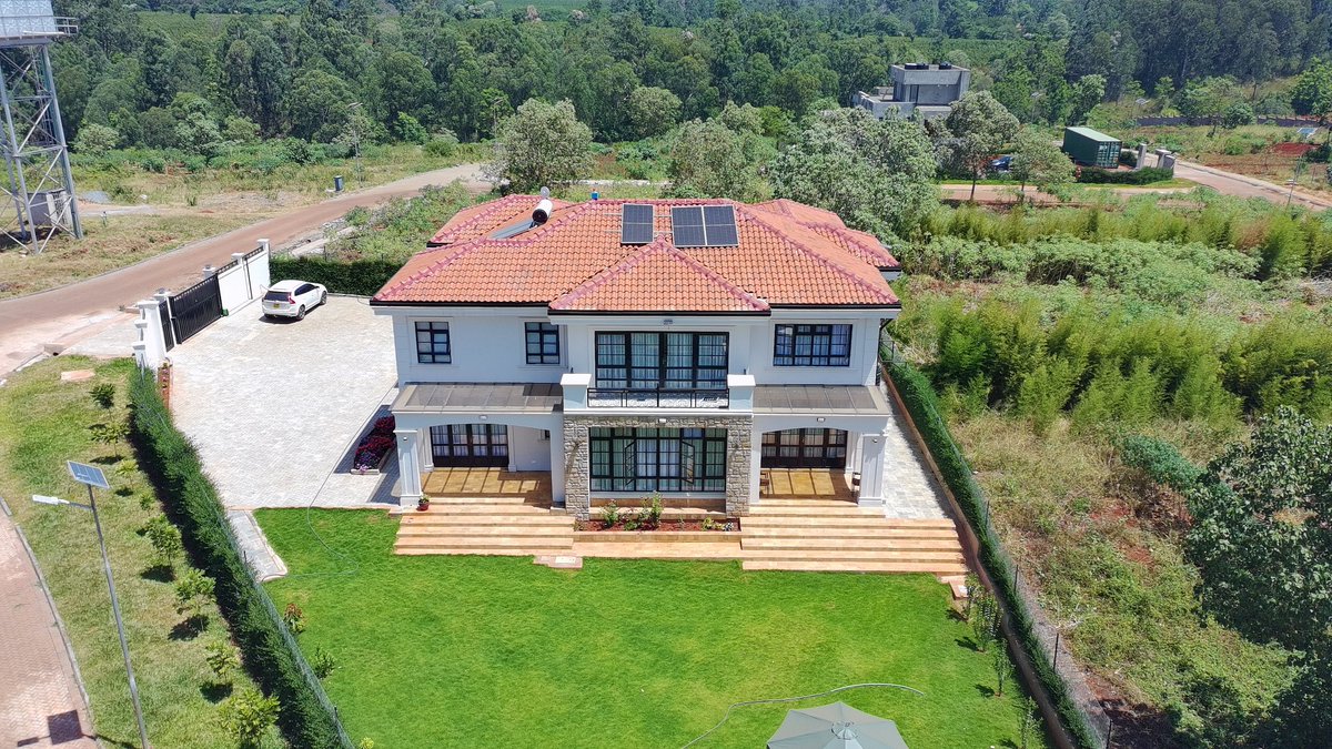 Constra_'s tweet photo. Residential Feature | Contemporary Family Home
A well-composed residential design featuring a pitched clay-tile roof and a detached DSQ — blending timeless roofing character with practical modern family living.
🏠 Project Type: 4-Bedroom Residential House with Detached DSQ
📍 Location: Zaria Village, Kiambu County, Kenya
📐 Status: Complete 
PROJECT TEAM:
🎨 Architectural Input: HK Consult
🏗️ Structural Input: Simon Omenda
🔨 Execution by: Muha Builders

📸 Published under Constra — Where Projects Find Pros

................................
This project is featured for professional visibility and industry collaboration.
For credit updates or pull-down requests, kindly reach us via DM.
#Constra #WhereProjectsFindPros #KiambuBuilds
#ResidentialDesign #ArchitectureKenya #ClayTileRoof #KenyaHomes