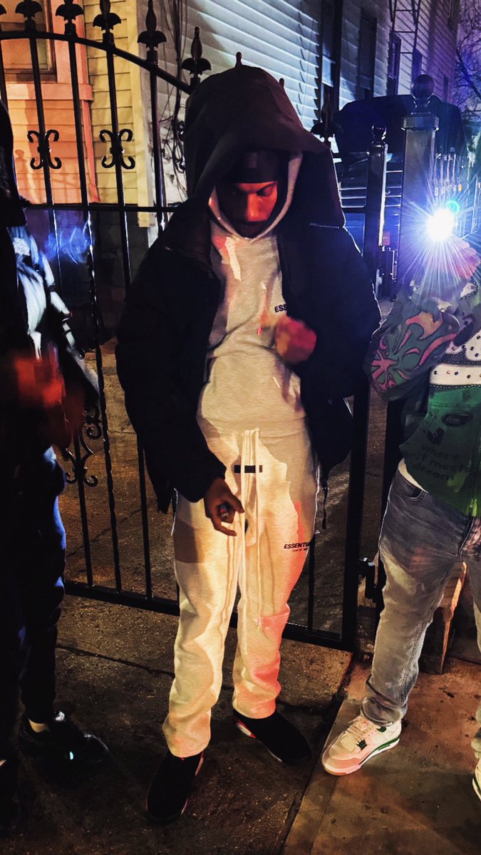 DG 💂🏾 tweet media