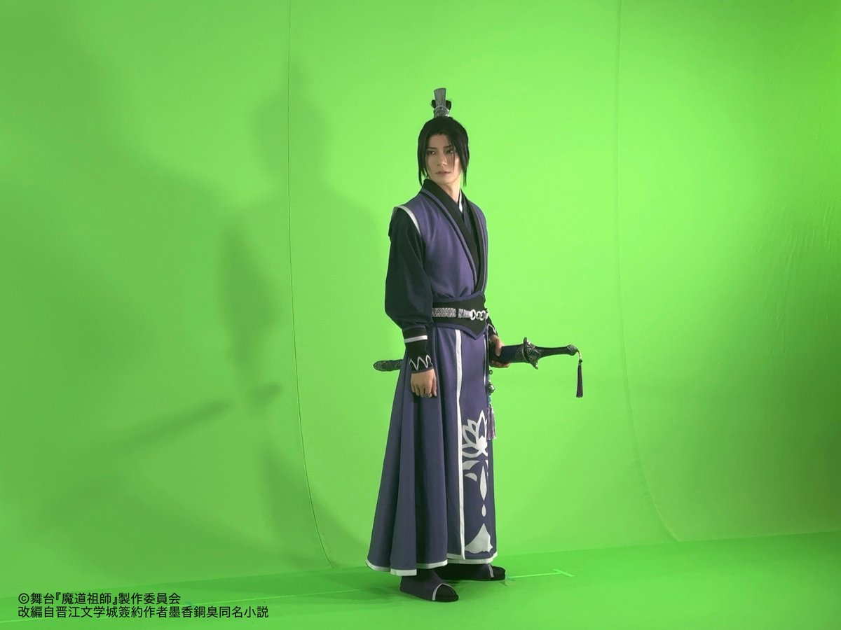 mdzs_stage's tweet photo. ||◤
　　稽古場日誌✍
　　　　　　　　 ◢||

劇中映像撮影の様子をお届け📷
#和田琢磨 さん演じる江澄の登場シーンにもご注目ください⚡

 #舞台魔道祖師 #ステそし https://t.co/RAHqPfVqQo