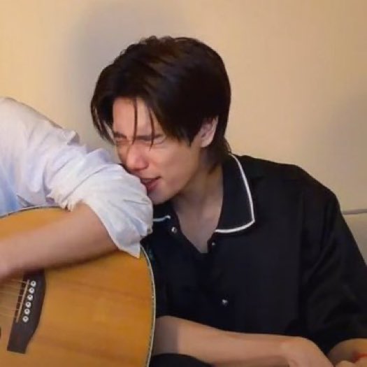 น้องภูวินอันนี้เมายัง พี่จะได้ใส่เพลงเธอกลับมาจาก party รบกวนคอนเฟิร์มหน่อย