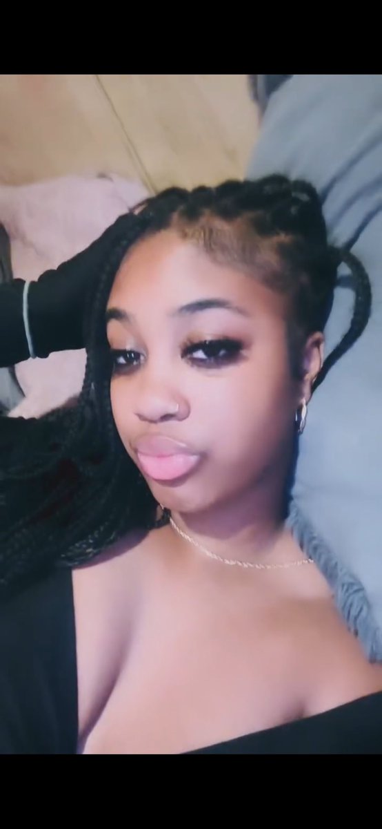 AHZZYBITCH tweet media