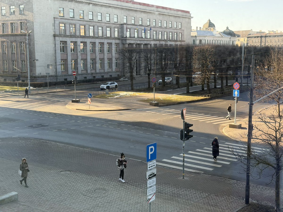 Beidzot pilnīgi viss sniegs nokusis un zemnieki var jau sākt apstrādāt savus laukus un stādīt kartupeļus 🫶🏻🙏🏻 https://t.co/rpvtFWtLbQ